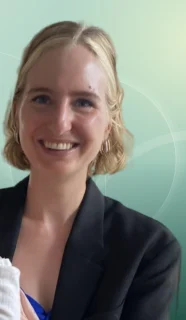 Profilfoto von Lena aus Köln. Berufswunsch: Bürohelfer/in und Datenerfasser/in. Branche: Bauwesen, Architektur und Beratung, Consulting.