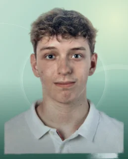 Profilfoto von Julian. Berufswunsch: Umweltwissenschaftler/in. Branche: Naturwissenschaften, Labor und Technik, Technologiefelder.