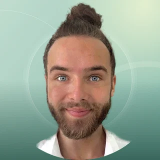 Profilfoto von Tobias aus Lüneburg. Berufswunsch: Telefonist/in. Branche: Kundenservice.