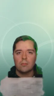 Profilfoto von David aus Hamburg. Berufswunsch: Warenverräumer/in. Branche: Lebensmittel, Getränke.