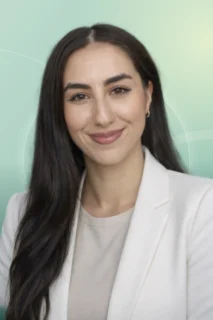 Profilfoto von Selin aus Freising. Berufswunsch: Bürohelfer/in. Branche: Management.
