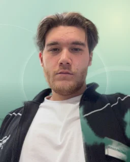 Profilfoto von Timur aus Lippstadt. Berufswunsch: Fitnesstrainer/in. Branche: Medizintechnik, Reha, Sport, Bewegung.