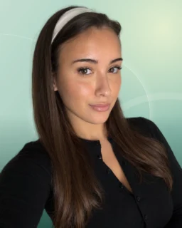 Profilfoto von Leonora aus Ratingen. Berufswunsch: VIP-Hostess/Host und Catering-Hostess / Host. Branche: Events, Messen, Promotion.