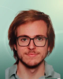 Profilfoto von Luca aus Oberasbach. Berufswunsch: Buchhändler/in und Hotelempfang/-rezeption. Branche: Bildung, Pädagogik und Elektronik.