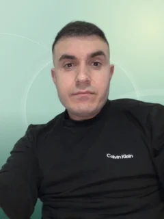 Profilfoto von Musa aus Münster. Berufswunsch: Lieferfahrer/in. Branche: Landwirtschaft, Garten.