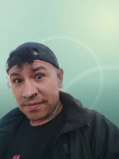 Profilfoto von Sergio aus Berlin. Berufswunsch: Abfüller/in und Bauhelfer/in. Branche: Bauwesen, Architektur und Events, Messen, Promotion.