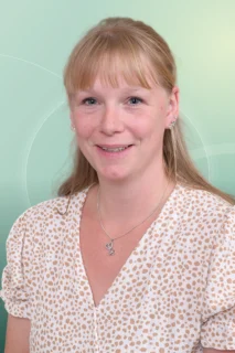Profilfoto von Sarah aus Alsdorf. Berufswunsch: Telefonist/in und Vertriebsmitarbeiter/in. Branche: Beratung, Consulting und Kundenservice.