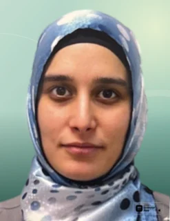 Profilfoto von Emine aus Esslingen am Neckar. Berufswunsch: Bürohelfer/in. Branche: Finanzen, Buchhaltung und Kundenservice.