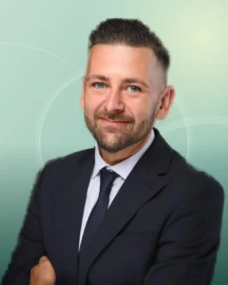 Profilfoto von Halid aus Nordhastedt. Berufswunsch: Auftragsabwickler/in. Branche: Sales, Vertrieb.