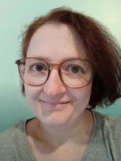 Profilfoto von Sabrina aus Espelkamp. Berufswunsch: Bürohelfer/in. Branche: Kundenservice.