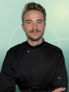 Profilfoto von Leonard aus Iserlohn. Berufswunsch: Konditor/in. Branche: Gastronomie, Hotellerie, Tourismus und Lebensmittel, Getränke.