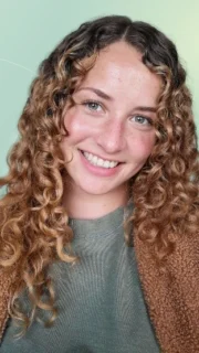 Profilfoto von Hannah aus Calden. Berufswunsch: Sport-und Fitnesskaufmann/-frau. Branche: Medizintechnik, Reha, Sport, Bewegung und Wirtschaft, Sekretariat.