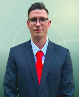 Profilfoto von Davide aus Coburg. Berufswunsch: Fluggerätemechaniker/in und Fluglotse/-in. Branche: Logistik, Transport, Verkehr.