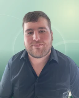 Profilfoto von Simon aus Niederkirchen bei Deidesheim. Berufswunsch: Sicherheitsbeauftragte/r (Werkschutz). Branche: Schutz, Ordnung, Sicherheit.