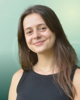 Profilfoto von Lina aus Tübingen. Berufswunsch: Auslandsvertreter/in und Bibliothekar/in. Branche: Events, Messen, Promotion und Haushalt, Babysitting.