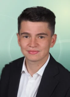 Profilfoto von Dominik aus Augsburg. Berufswunsch: Arbeitsvorbereiter/in und Assistent/in – Maschinenbautechnik. Branche: Logistik, Transport, Verkehr und Produktion, Fertigung.