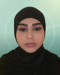 Profilfoto von Maryam aus Siegen. Berufswunsch: Automobil-Serviceberater/in und Berater/in. Branche: Beratung, Consulting und Kundenservice.