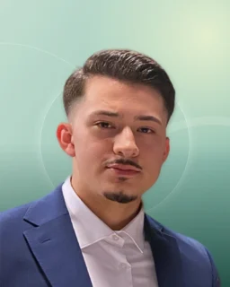 Profilfoto von Dylan aus Konstanz. Berufswunsch: Kundenberater/in und Onlinemarketing-Manager/in. Branche: Beratung, Consulting und Events, Messen, Promotion.