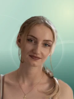Profilfoto von Lena aus Neustadt an der Weinstraße. Berufswunsch: Empfangsmitarbeiter/in und Fitnessberater/in. Branche: Gesellschafts-, Geistes-, Sprachwissenschaften und Kundenservice.