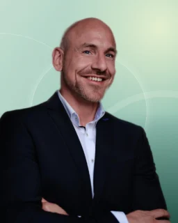 Profilfoto von Alexander aus Dortmund. Berufswunsch: Abteilungsleiter/in und Verkaufsberater/in. Branche: Beratung, Consulting und Gastronomie, Hotellerie, Tourismus.