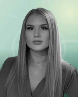 Profilfoto von Kimberly aus Dülmen. Berufswunsch: Bürohelfer/in und Empfangsmitarbeiter/in. Branche: Kundenservice.