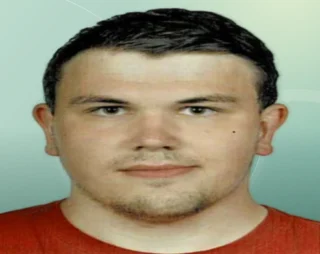 Profilfoto von Florian aus Osterburg (Altmark). Berufswunsch: Kraftfahrzeugmechatroniker/in und Verkaufsberater/in. Branche: Kundenservice und Management.
