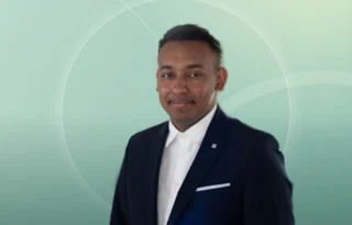 Profilfoto von Minalus aus Kassel. Berufswunsch: Kundenbetreuer/in. Branche: Kundenservice.