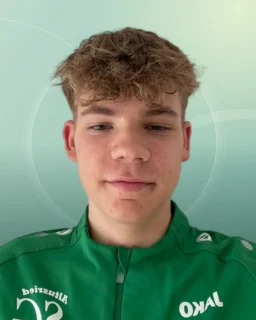 Profilfoto von Jakob aus Altusried. Berufswunsch: Empfangsmitarbeiter/in. Branche: Verkauf, Handel.