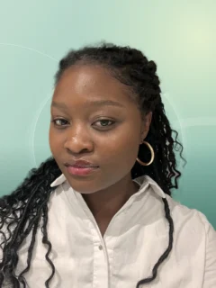 Profilfoto von Celia aus Bochum. Berufswunsch: Kommissionierer/in und Produktionshelfer/in. Branche: Events, Messen, Promotion und Gastronomie, Hotellerie, Tourismus.