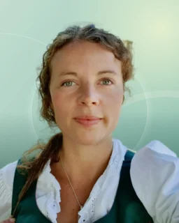 Profilfoto von Carina aus Ostrach. Berufswunsch: Fachkraft – Kurier-, Express- und Postdienstleistungen. Branche: Events, Messen, Promotion und Design, Musik, Tanz, Schauspiel.