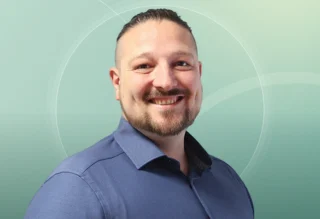 Profilfoto von Artur aus Hungen. Berufswunsch: Kaufmann/-frau – Büromanagement. Branche: Gastronomie, Hotellerie, Tourismus.