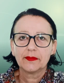 Profilfoto von Franca aus Lehrte. Berufswunsch: Fließbandarbeiter/in. Branche: Logistik, Transport, Verkehr und Produktion, Fertigung.