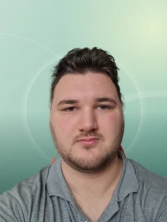 Profilfoto von Tizian aus Übach-Palenberg. Berufswunsch: Industriekaufmann/-frau und Kaufmann/-frau – Versicherungen und Finanzen. Branche: Finanzen, Buchhaltung.
