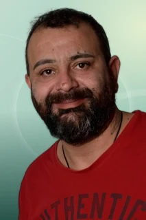 Profilfoto von Kadir aus Altenhain. Berufswunsch: Fahrer/in. Branche: Logistik, Transport, Verkehr.