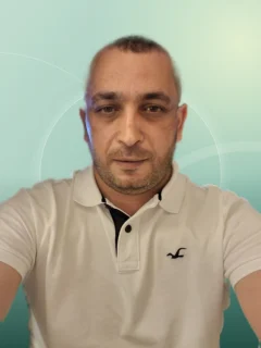 Profilfoto von Chekib aus Bad Homburg vor der Höhe. Berufswunsch: Servicefahrer/in. Branche: Kundenservice.