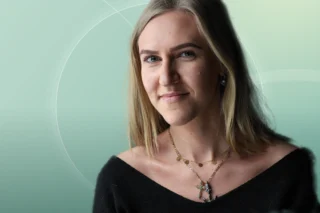 Profilfoto von Sarah aus Köln. Berufswunsch: Assistent/in – Technische Kommunikation und Dokumentation. Branche: Bauwesen, Architektur und Kundenservice.
