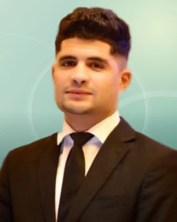 Profilfoto von Haroun aus Minden. Berufswunsch: General Manager/in (Hotellerie). Branche: Gastronomie, Hotellerie, Tourismus.