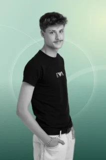 Profilfoto von Malik aus Steinfeld. Berufswunsch: Bürohelfer/in. Branche: Kundenservice.