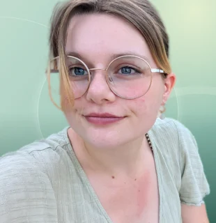 Profilfoto von Julia aus Bad Düben. Berufswunsch: Kommunikationsdesigner/in und Mediendesigner/in. Branche: Design, Musik, Tanz, Schauspiel und Haushalt, Babysitting.