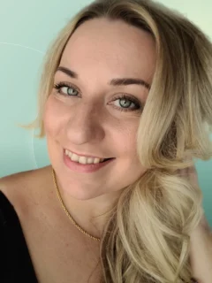 Profilfoto von Regina aus Cloppenburg. Berufswunsch: Betriebswirt/in - Marketing und Bürohelfer/in. Branche: Beratung, Consulting und Marketing, Werbung.