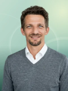 Profilfoto von Tobias aus Bernburg. Berufswunsch: Schulbegleiter/in. Branche: Bildung, Pädagogik und Sozialwesen, Religion.