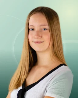 Profilfoto von Milena aus Potsdam. Berufswunsch: Rezeptionist/in. Branche: Gastronomie, Hotellerie, Tourismus.