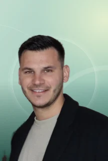 Profilfoto von Josip aus München. Berufswunsch: Spüler/in. Branche: Gastronomie, Hotellerie, Tourismus.