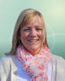 Profilfoto von Corinna aus Voerde (Niederrhein). Berufswunsch: Pädagoge/Pädagogin. Branche: Bildung, Pädagogik.
