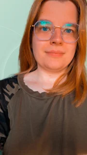 Profilfoto von Laura aus Meschede. Berufswunsch: Erzieher/in. Branche: Bildung, Pädagogik.