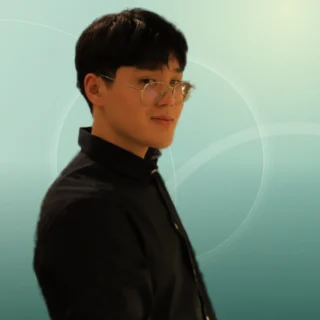 Profilfoto von Aidar aus Hamburg. Berufswunsch: Barista und Barkeeper/in. Branche: Gastronomie, Hotellerie, Tourismus.