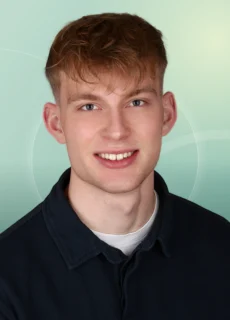 Profilfoto von Aron aus Oberhausen. Berufswunsch: Biologe/Biologin. Branche: Landwirtschaft, Garten.