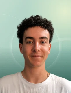 Profilfoto von Henri aus Essen. Berufswunsch: Fachkraft – Lagerlogistik. Branche: Logistik, Transport, Verkehr.