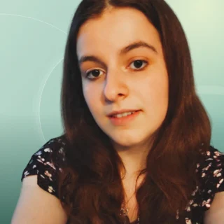 Profilfoto von Angelina aus Waidhaus. Berufswunsch: Verkaufsberater/in. Branche: Gastronomie, Hotellerie, Tourismus und Haushalt, Babysitting.