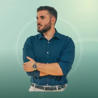 Profilfoto von David-Oliver aus Ellwangen (Jagst). Berufswunsch: Lieferfahrer/in. Branche: Logistik, Transport, Verkehr.